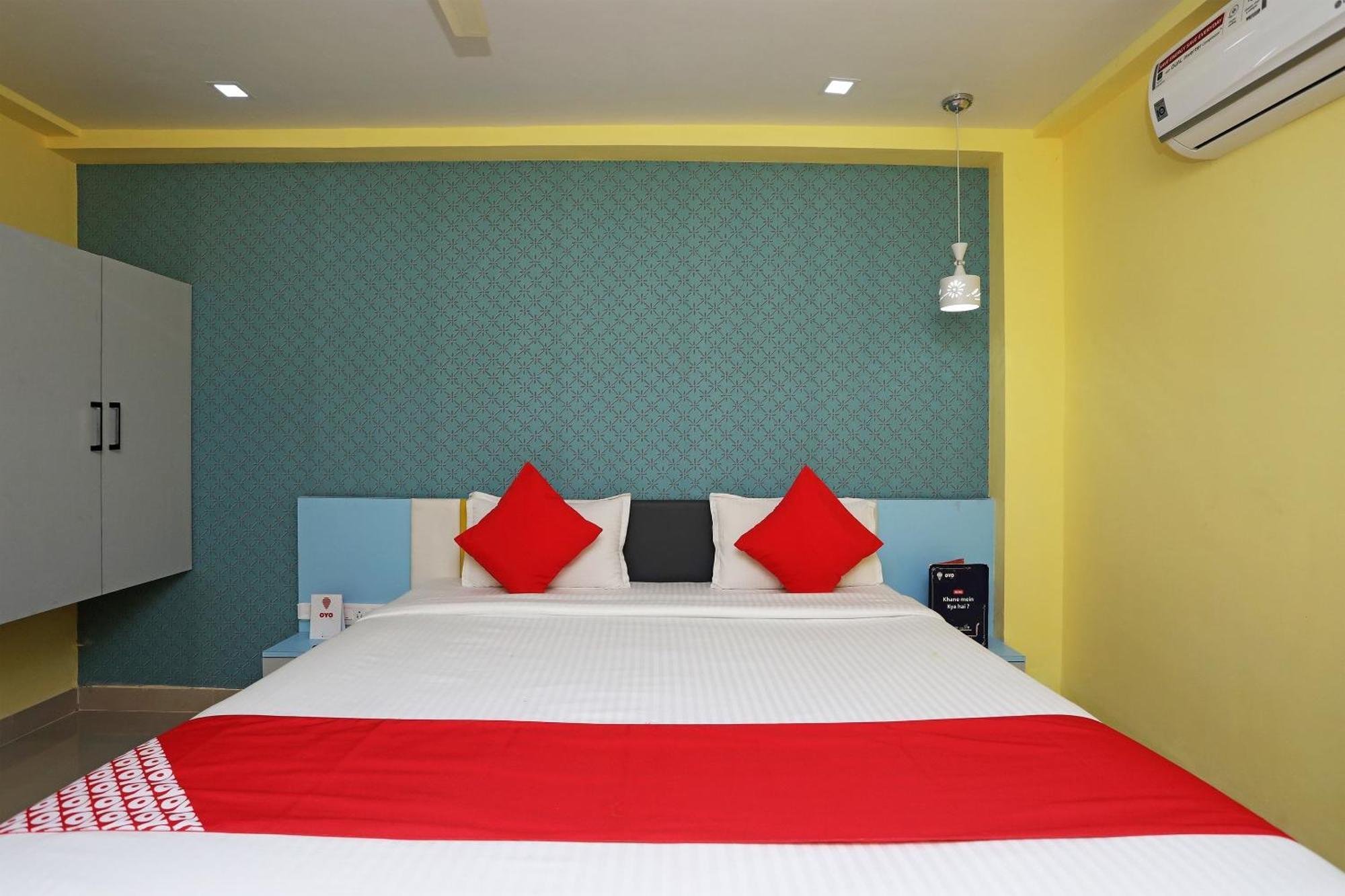 Super Capital O Sai Jagannath Hotel Khandagiri ภายนอก รูปภาพ