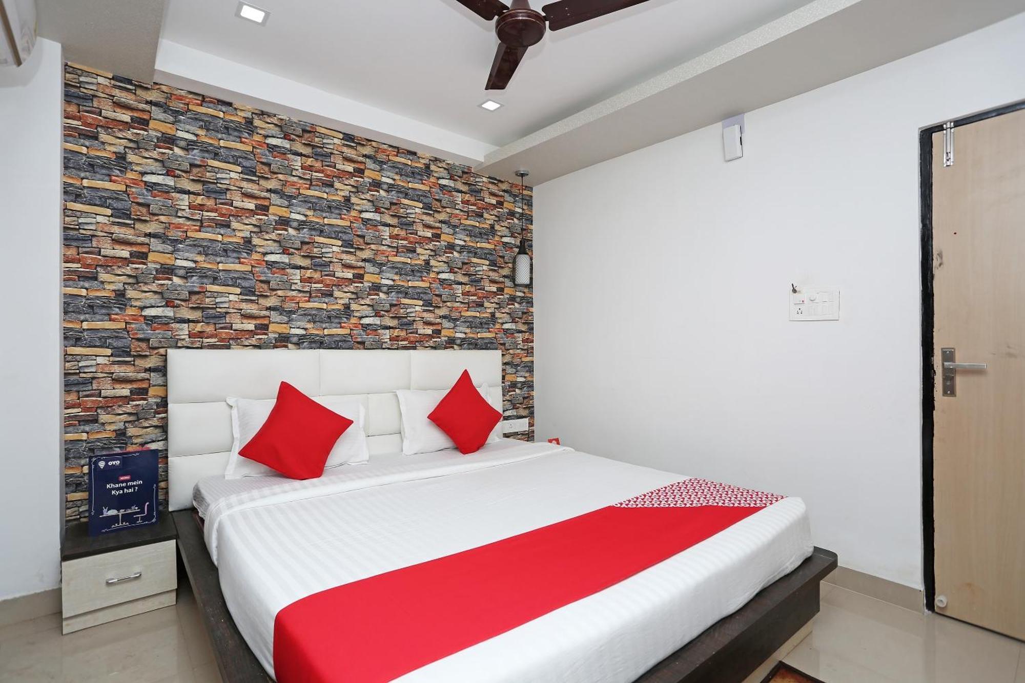 Super Capital O Sai Jagannath Hotel Khandagiri ภายนอก รูปภาพ